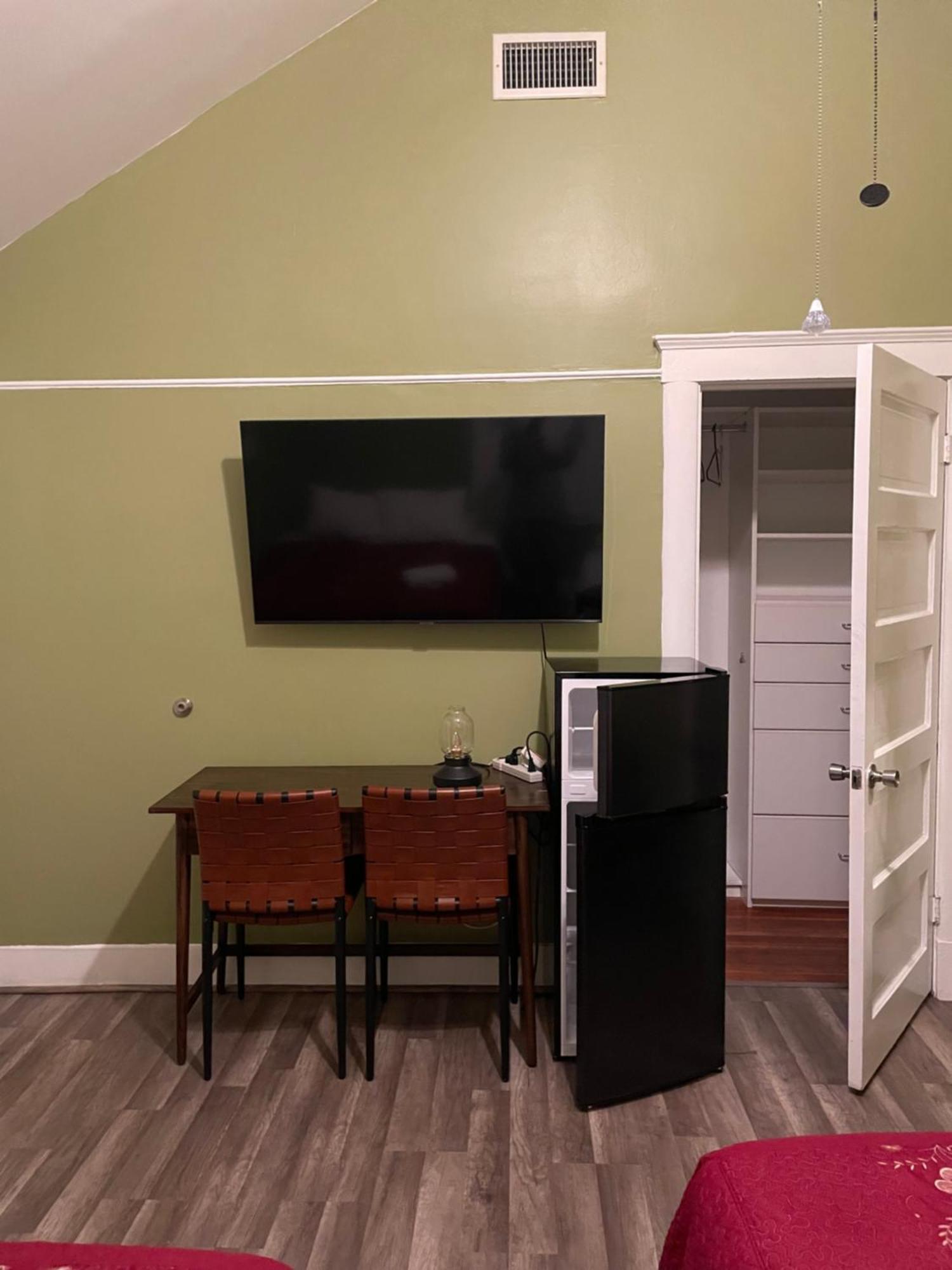 Private Large La Bedroom W Private Full Bathroom Or Half-Bathroom - Tv - Ac - Wifi - Private Fridge Near Usc - Exposition Park - Usc Memorial Coliseum - Banc Of California Bmo Stadium - Downtown Los Angeles Dtla - University Of Southern California Us ภายนอก รูปภาพ